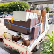 成都搬家公司提供公司搬迁，设备搬迁，库房搬迁，居民搬家，钢琴